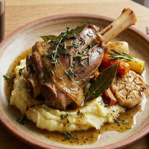 Souris d'agneau confite aux herbes